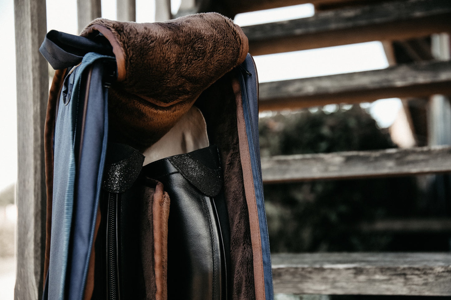KENTUCKY Stiefeltasche mit Fell