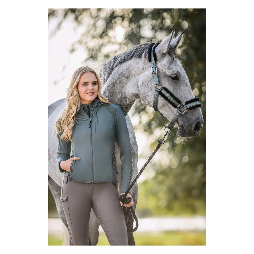 
                  
                    Cavallo Hybridjacke "CAVALNIARA", FS25
                  
                